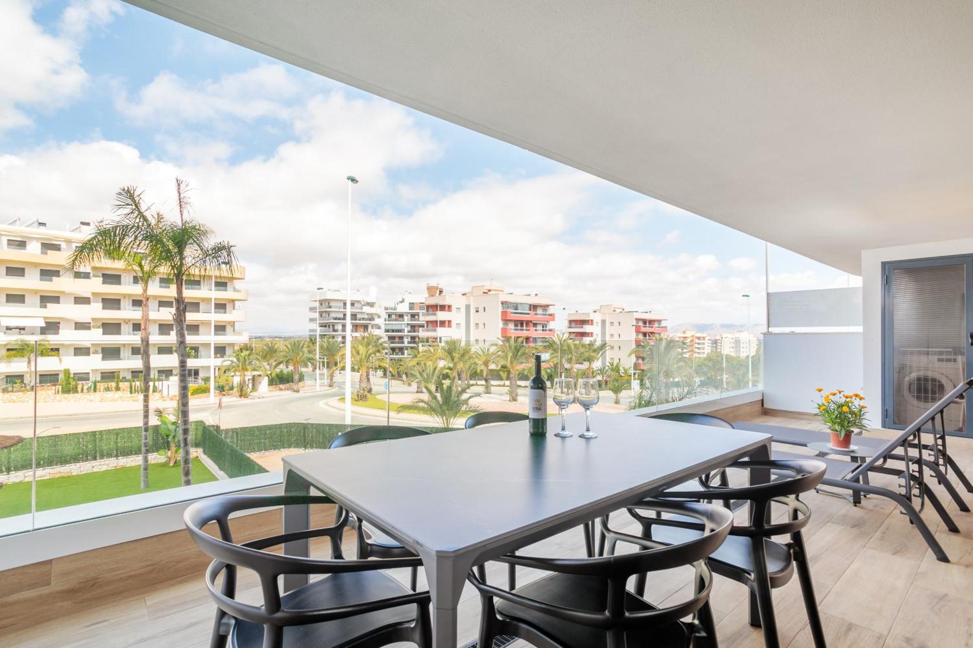 Arenales Terrace Refugee New Apartment With Pool And Gym Ареналес-дель-Соль Экстерьер фото